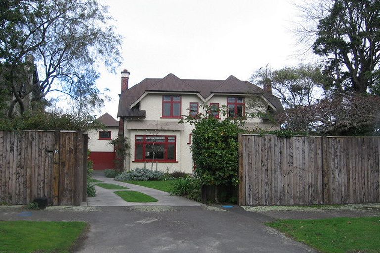 Photo of property in 30 Alan Street, Palmerston North, 4414
