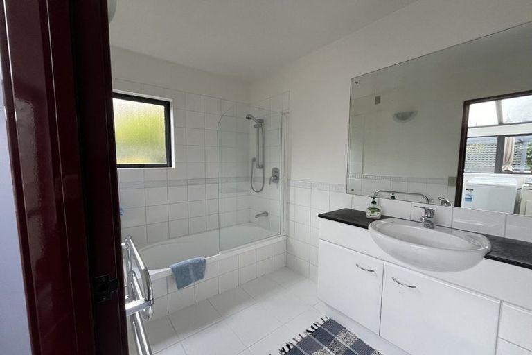 Photo of property in 2/57 Arrowsmith Avenue, Waipahihi, Taupo, 3330