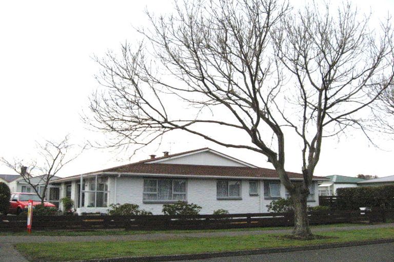 Photo of property in 2/23 Macmaster Street, Richmond, Invercargill, 9810
