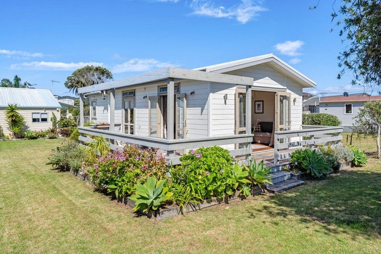Photo of property in 56 Bream Bay Drive, Ruakaka, 0116