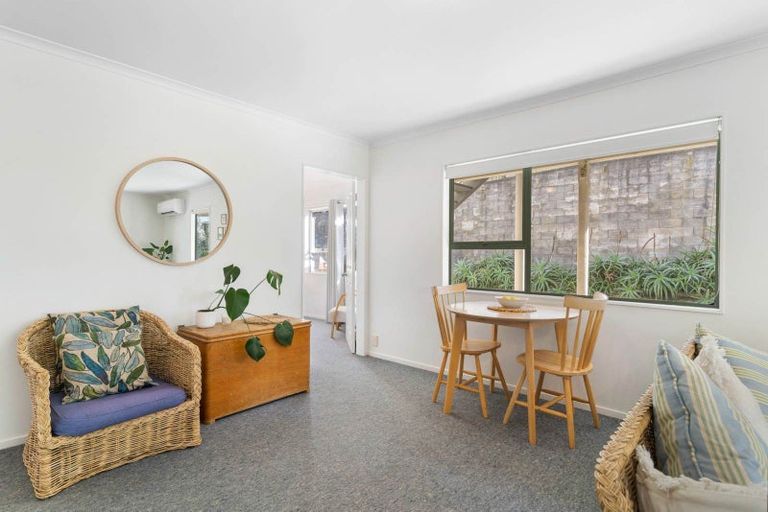 Photo of property in 137a Oceanbeach Road, Mount Maunganui, 3116