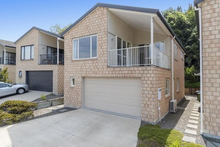 Photo of property in 4/19 Glencarron Place, Bethlehem, Tauranga, 3110