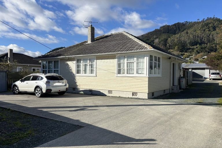 Photo of property in 221 Kawai Street South, Nelson South, Nelson, 7010