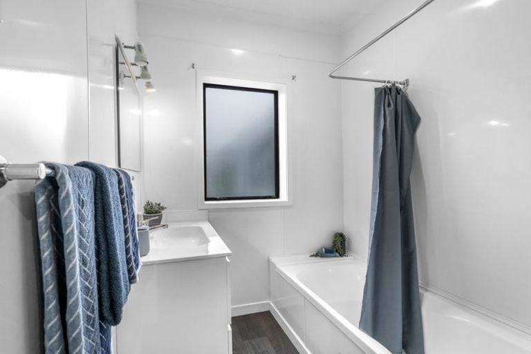 Photo of property in 174 Morton Street, Strathern, Invercargill, 9812