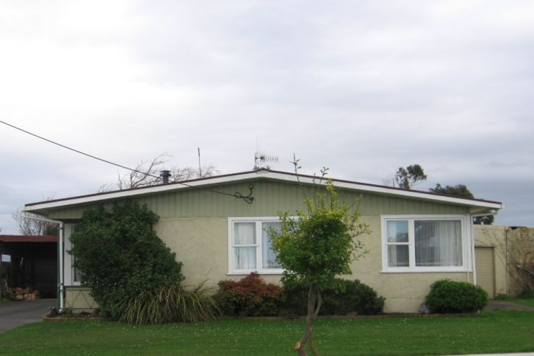 Photo of property in 67 Cook Street, Foxton, 4814