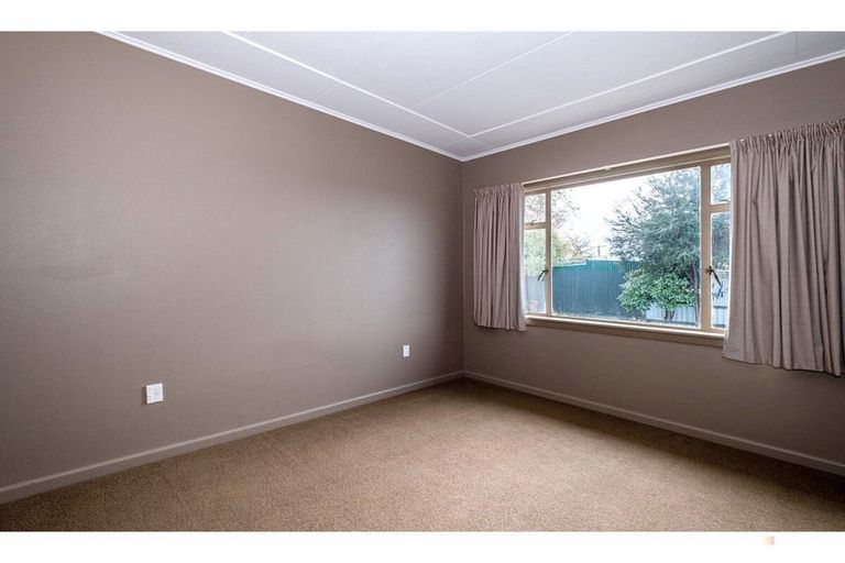 Photo of property in 6 Michael Street, Waimate, 7924