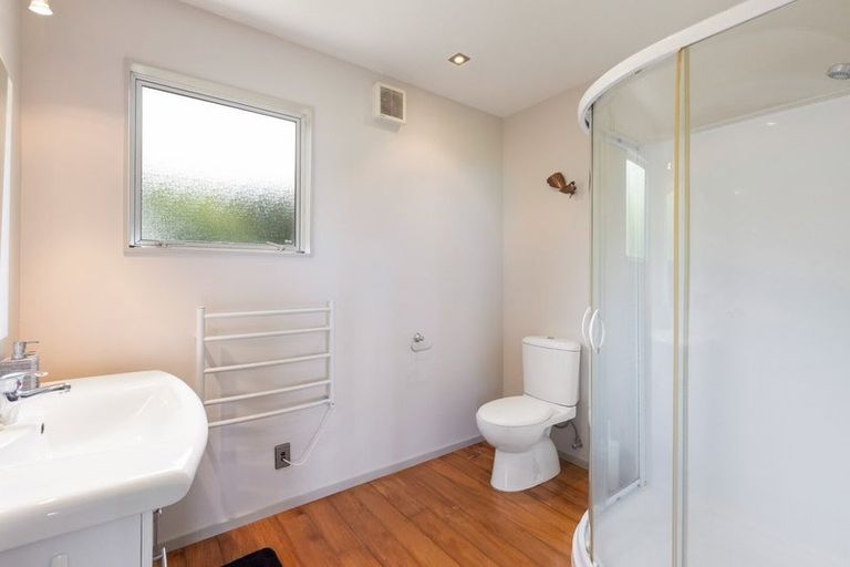 Photo of property in 51b Maungaraki Road, Korokoro, Lower Hutt, 5012