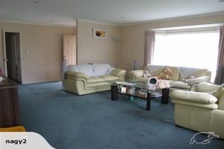 Photo of property in 27 Redcastle Drive, East Tamaki, Auckland, 2013