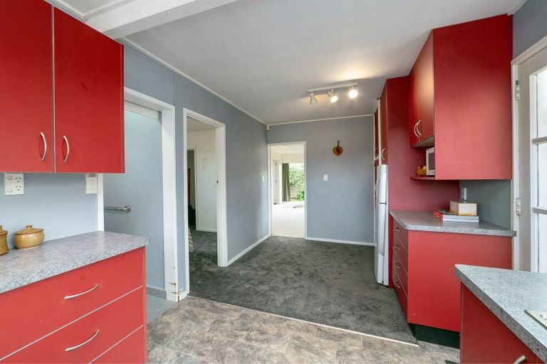 Photo of property in 15 Waite Street, Featherston, 5710