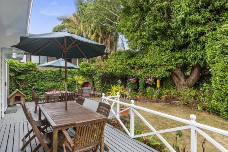 Photo of property in 119 Victory Street, Welcome Bay, Tauranga, 3112