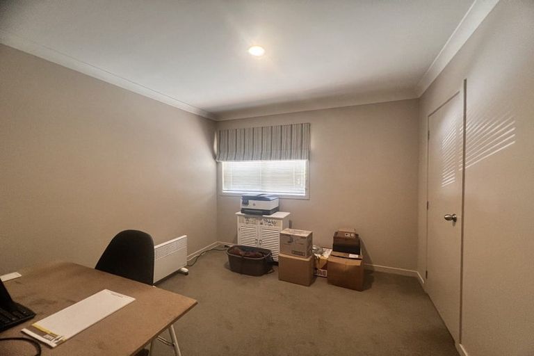 Photo of property in 10a Paterson Avenue, Pukekohe, 2120