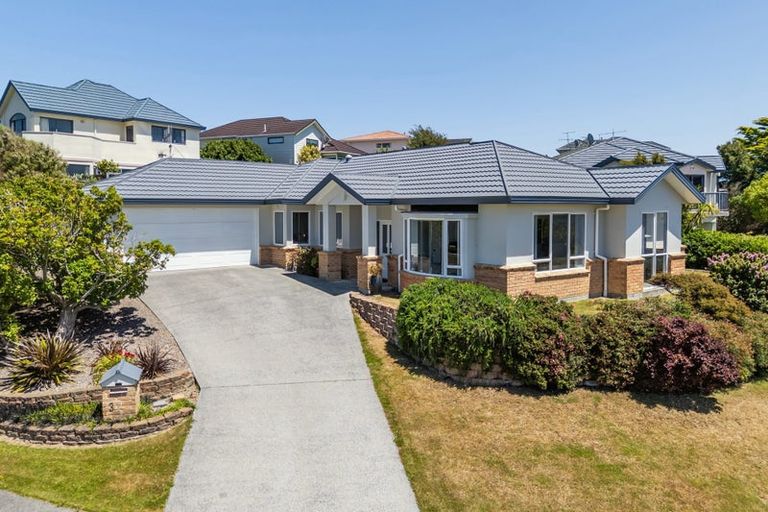 Photo of property in 3 The Masthead, Whitby, Porirua, 5024