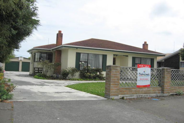 Photo of property in 50 Derby Street, Feilding, 4702