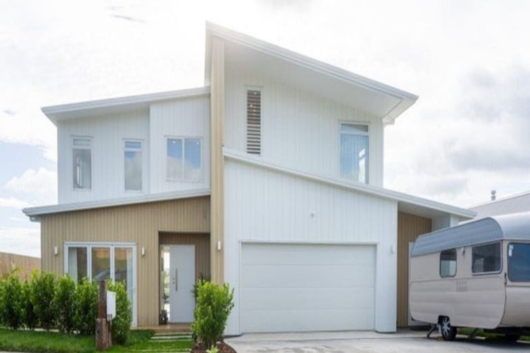 Photo of property in 5 Tunarau Street, Raglan, 3225