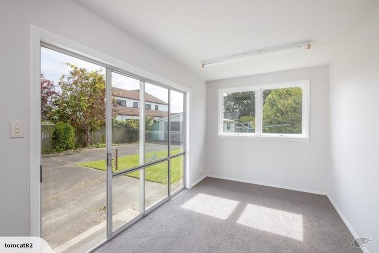 Photo of property in 6 Craven Street, Sockburn, Christchurch, 8042