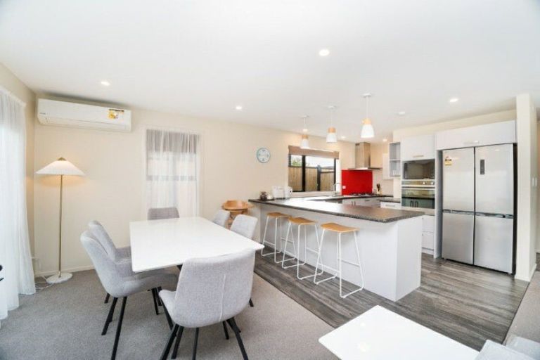 Photo of property in 18a Roy Street, Palmerston North, 4410