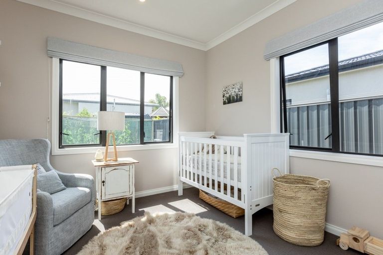 Photo of property in 4 Portland Place, Poraiti, Napier, 4112