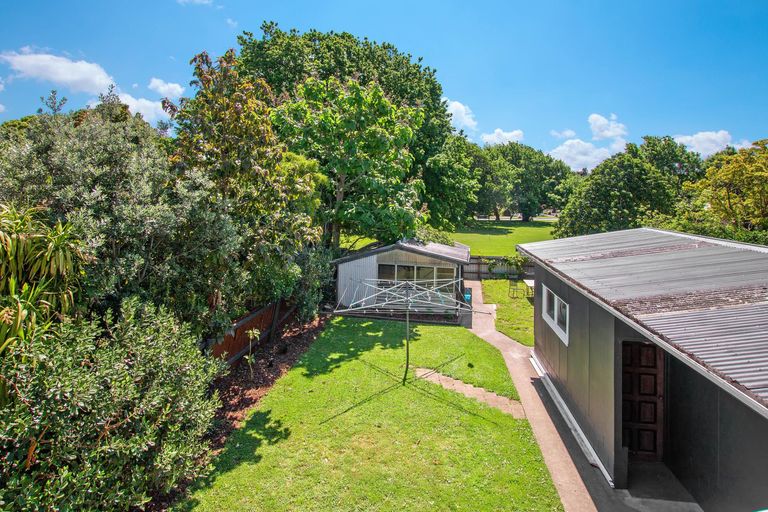 Photo of property in 54 Roretana Drive, Athenree, Katikati, 3177