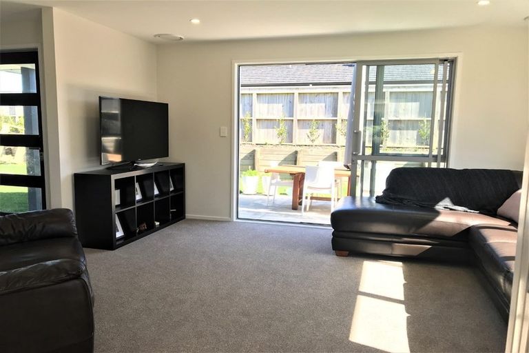 Photo of property in 31a Gray Street, Pukerua Bay, 5026