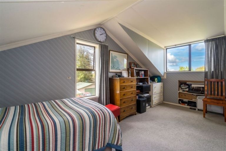 Photo of property in 17 Skerries Street, Outram, 9019