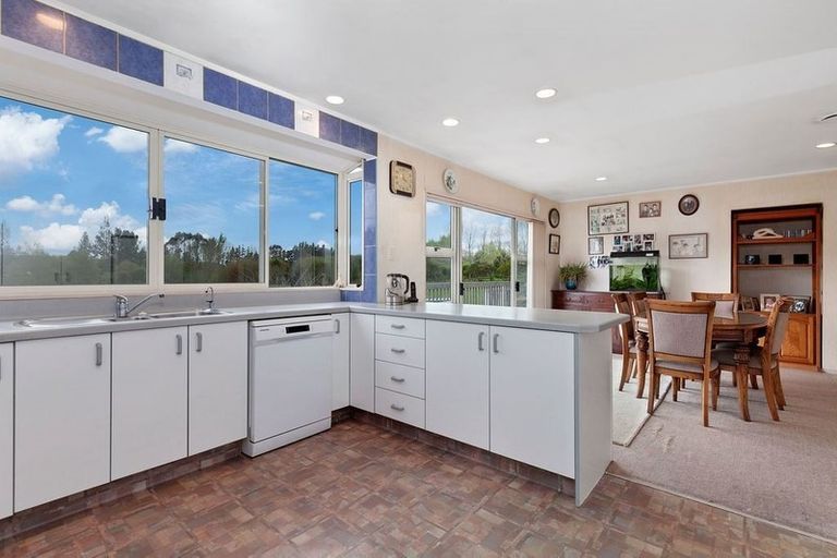 Photo of property in 119 Bawden Road, Dairy Flat, Albany, 0792