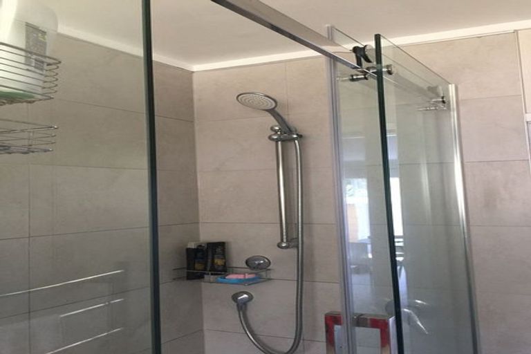 Photo of property in 1/23b Hillsborough Road, Hillsborough, Auckland, 1042