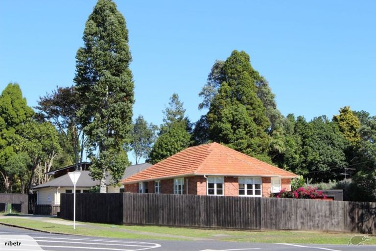 Photo of property in 2 Jutland Road, Pukekohe, 2120