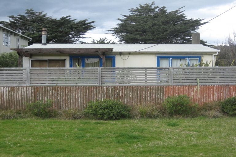 Photo of property in 18 Kent Street, Waitarere Beach, Levin, 5510