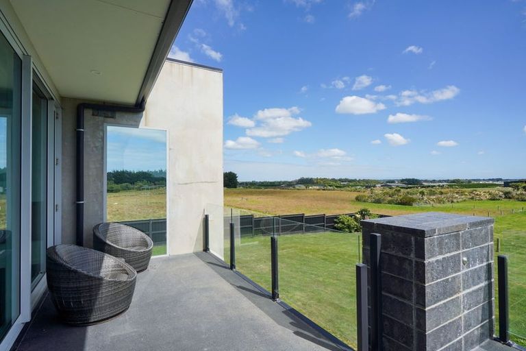 Photo of property in 89 Sunrise Drive, Seaward Bush, Invercargill, 9812