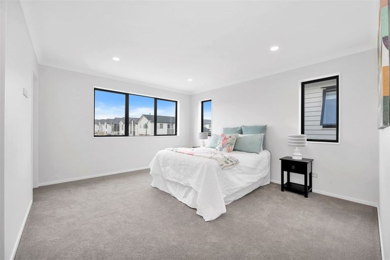 Photo of property in 96 Ksenia Drive, Flat Bush, Auckland, 2019