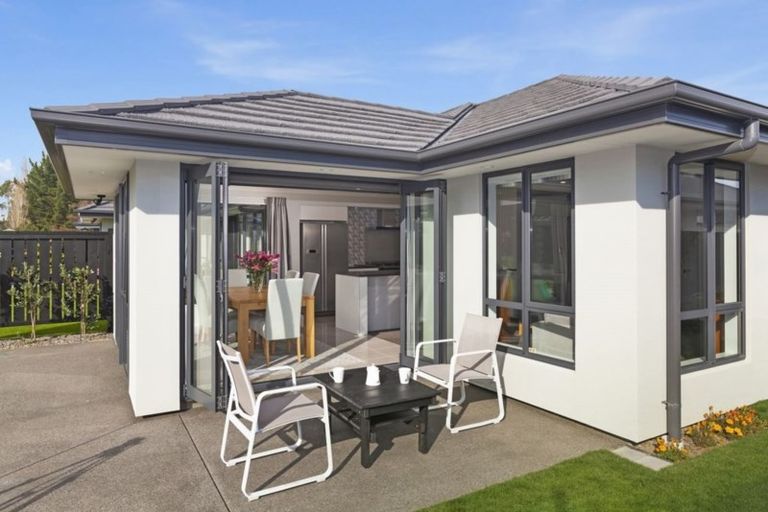 Photo of property in 9 Kohunga Crescent, Bottle Lake, Christchurch, 8083