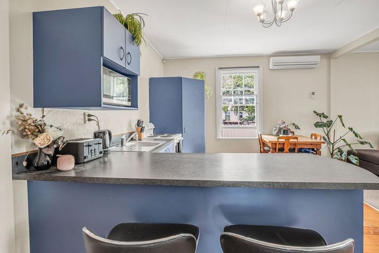 Photo of property in 13 Carlisle Street, Milson, Palmerston North, 4414