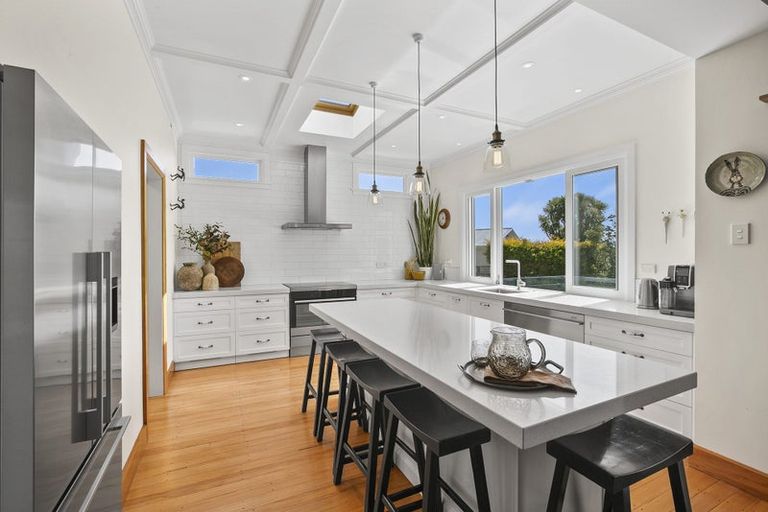 Photo of property in 14 Glen Almond Street, New Plymouth, 4310