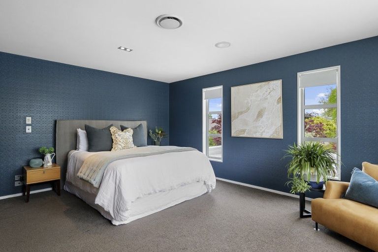 Photo of property in 35 Waiwetu Street, Fendalton, Christchurch, 8052