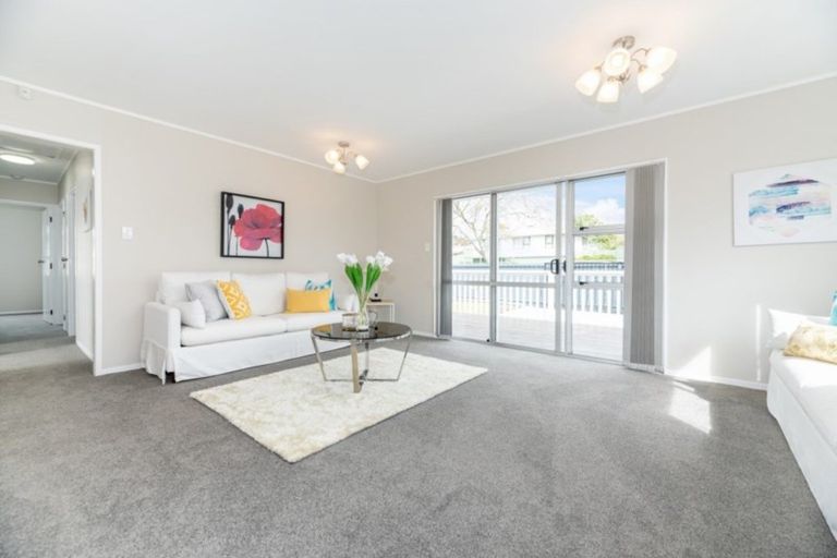 Photo of property in 122 Boundary Road, Clover Park, Auckland, 2019