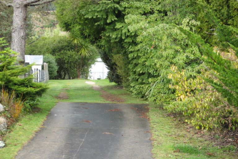 Photo of property in 9 Angela Place, Kinloch, Taupo, 3377