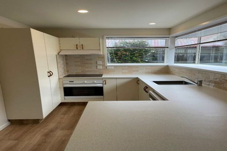 Photo of property in 3/37 Picton Avenue, Riccarton, Christchurch, 8011