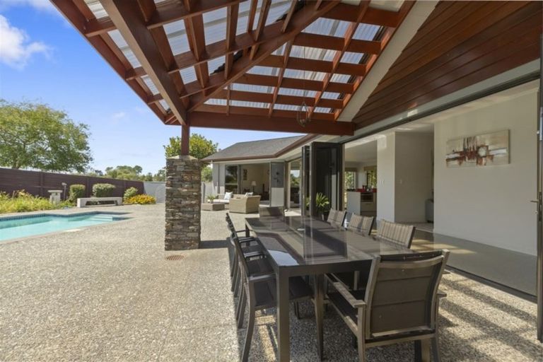 Photo of property in 332a Karaka Road, Karaka, Drury, 2578