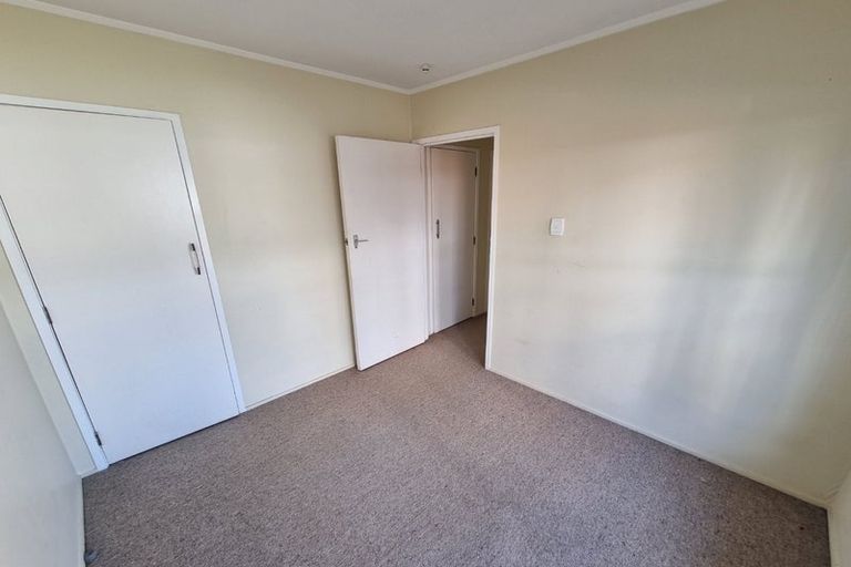 Photo of property in 48 Onewa Road, Northcote Point, Auckland, 0627