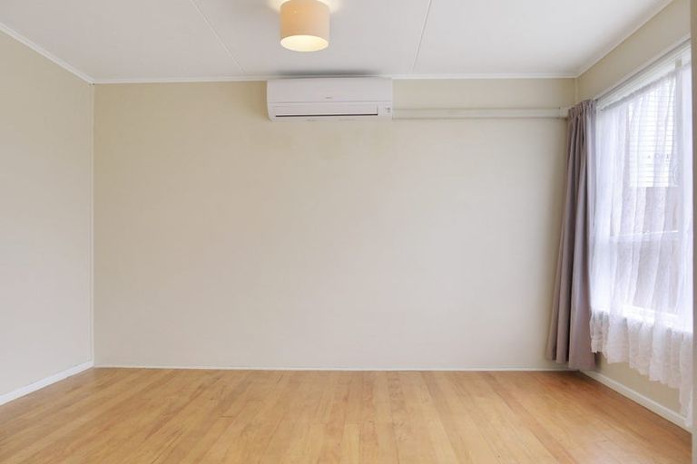 Photo of property in Oberon Flats, 48a Merton Street, Trentham, Upper Hutt, 5018