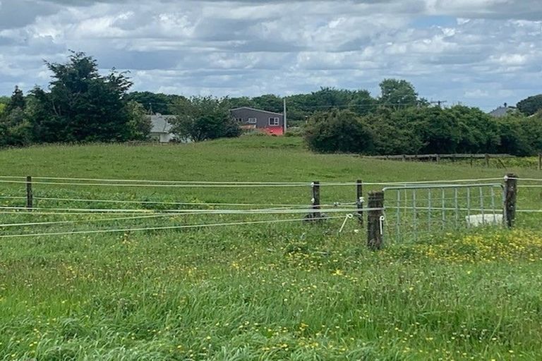 Photo of property in 13 Kelly Street, Midhirst, Stratford, 4394