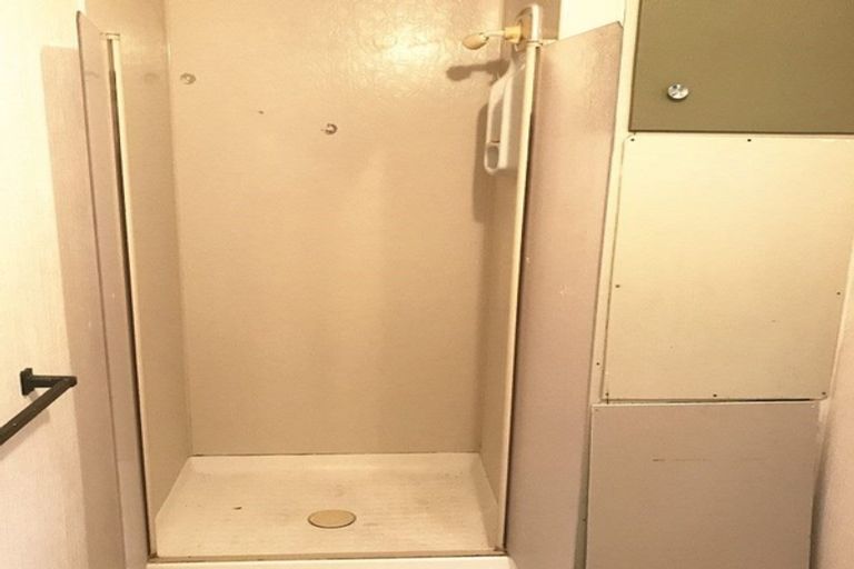 Photo of property in 48 Jandell Crescent, Bucklands Beach, Auckland, 2014