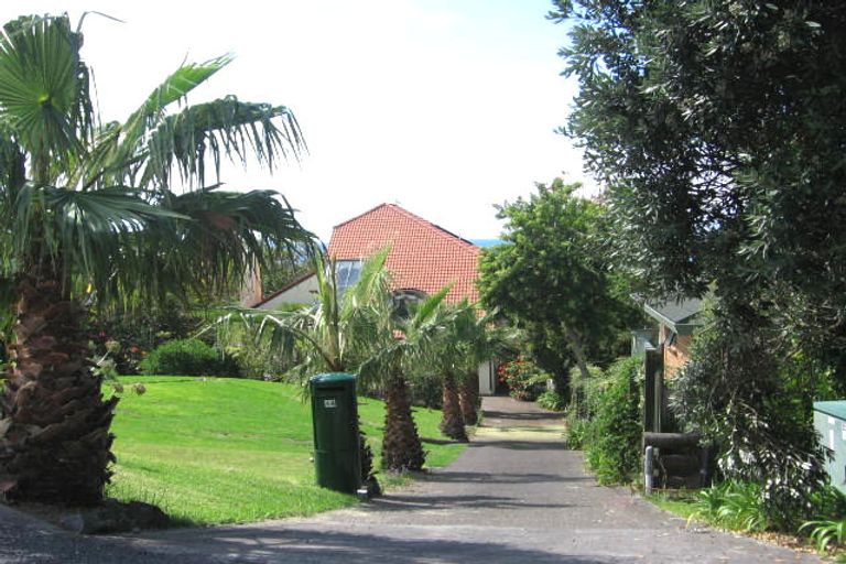 Photo of property in 44a Sharon Road, Waiake, Auckland, 0630