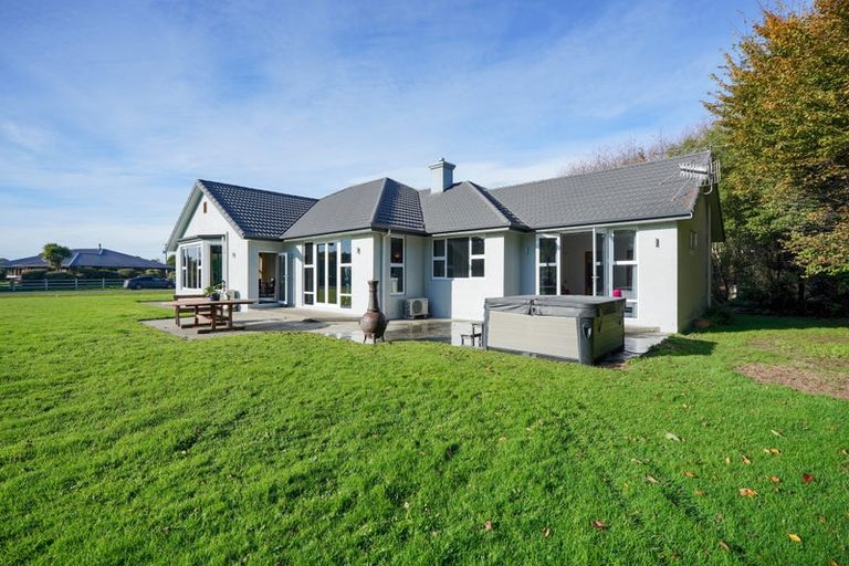 Photo of property in 4 Spence Avenue, Otatara, Invercargill, 9879