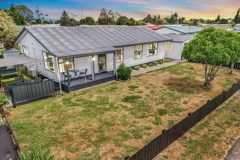 Photo of property in 359 Kahikatea Drive, Dinsdale, Hamilton, 3204