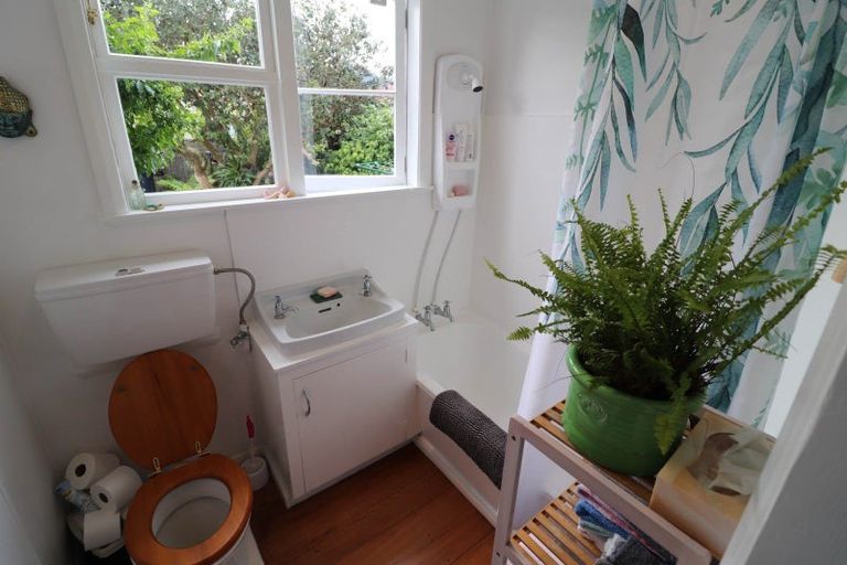 Photo of property in 120 Queen Sh25 Street, Thames, 3500