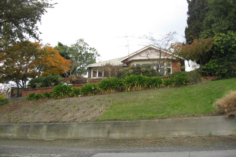 Photo of property in 1 Cossens Street, Balclutha, 9230