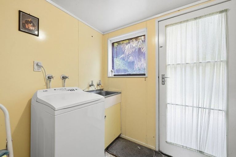 Photo of property in 8a Westbrook Place, Pomare, Rotorua, 3015