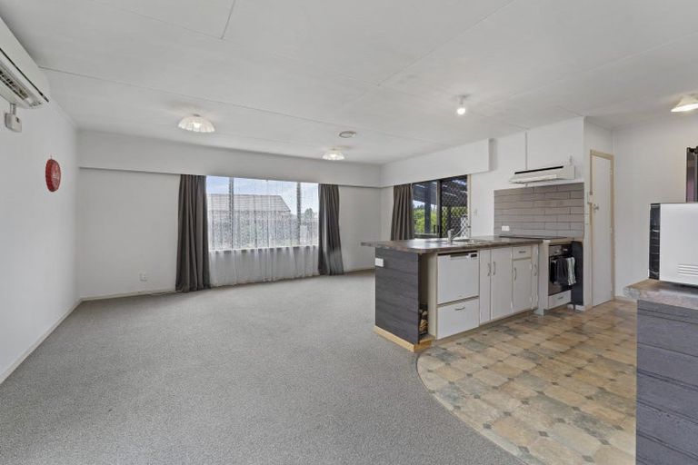 Photo of property in 41 Kennedy Drive, Levin, 5510