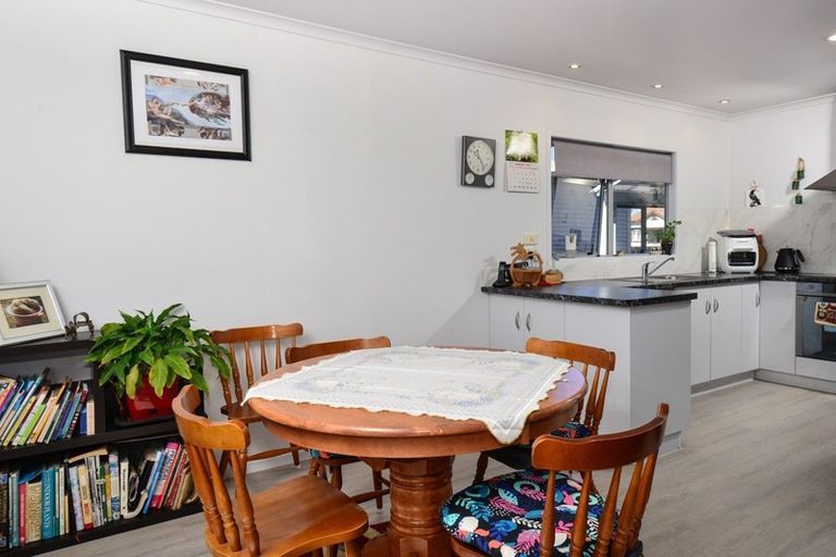 Photo of property in 24 Smith Street, Frankton, Hamilton, 3204